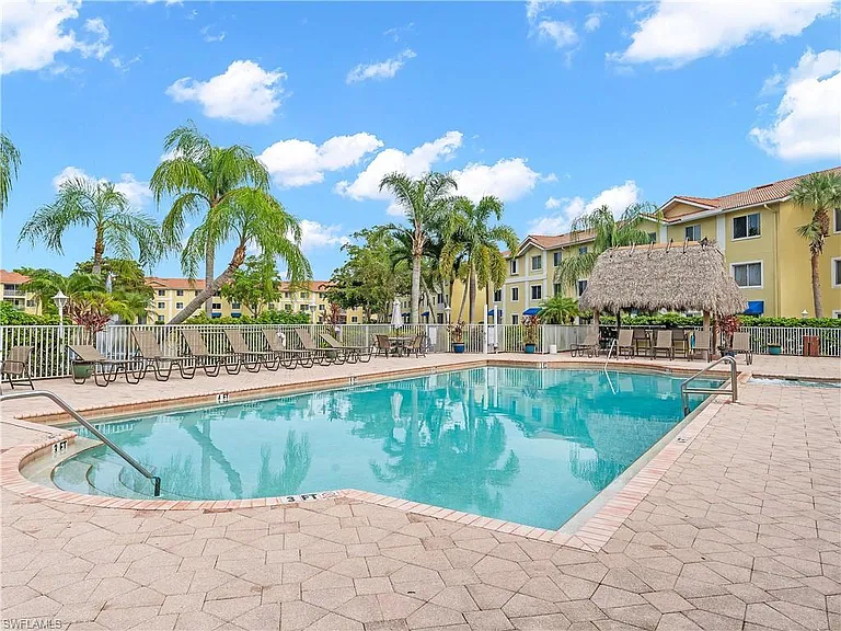 8274 Key Royal Cir #1033 — Photo 26