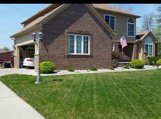 37564 Hummingbird Ln, Richmond, MI 48062