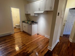 890-900 Huntington Ave #5R, Boston, MA 02115