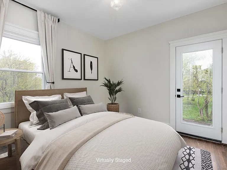 715 Gladstone Ave — Photo 10