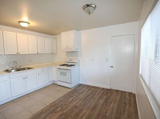 44221 Fenhold St, Lancaster, CA 93535