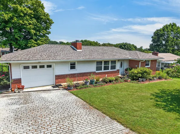 509 Scenic Dr, Clinton, TN 37716