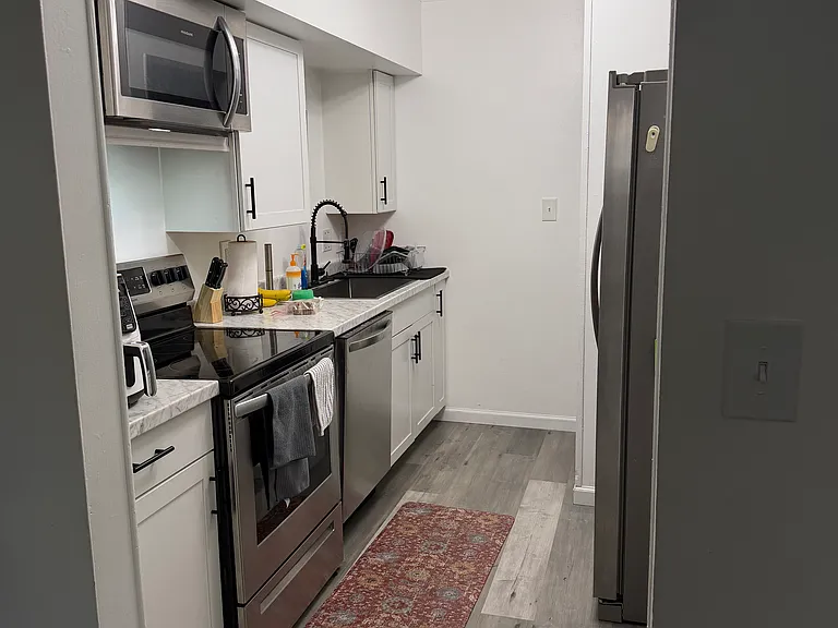 1515 Monterry Pl — Photo 6