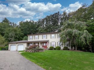 7 Hopler Ct, Rockaway, NJ 07866