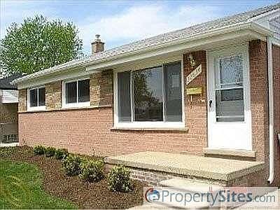 1st image of 32634 Avondale St