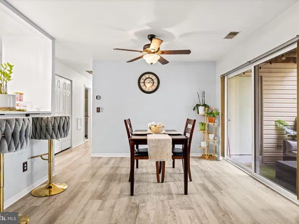 304 Juneberry Way APT 2B, Glen Burnie, MD 21061