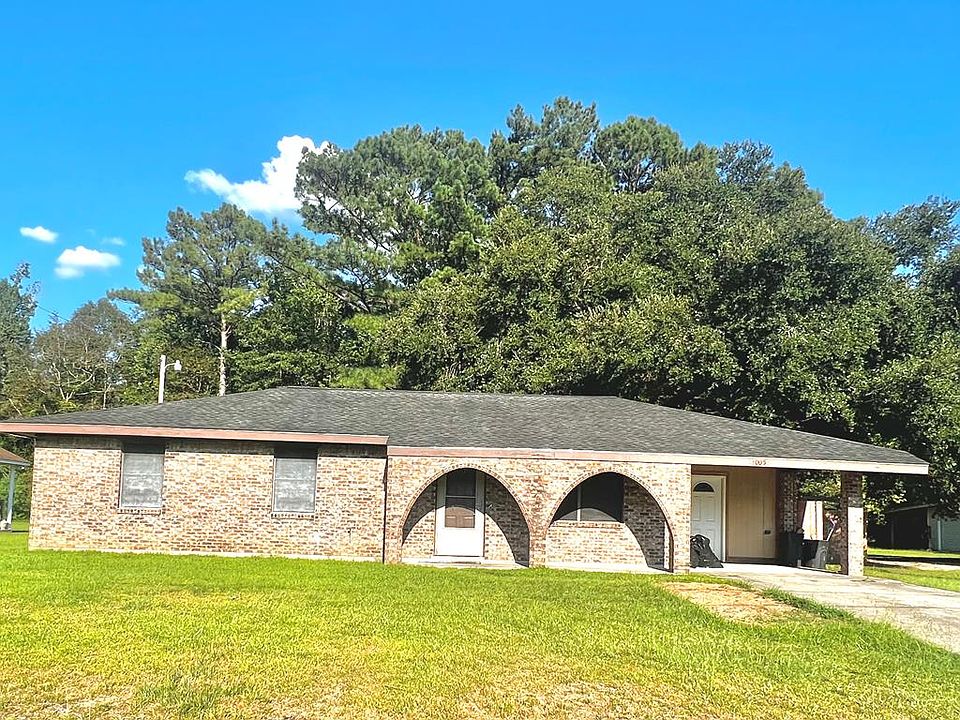 1005 Abbott St, Picayune, MS 39466 MLS 178589 Zillow