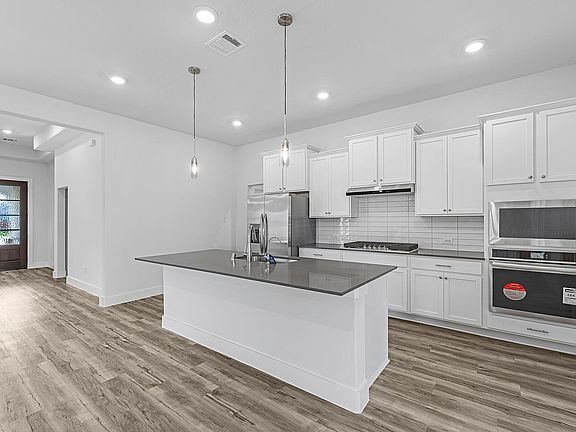 6th image of this home