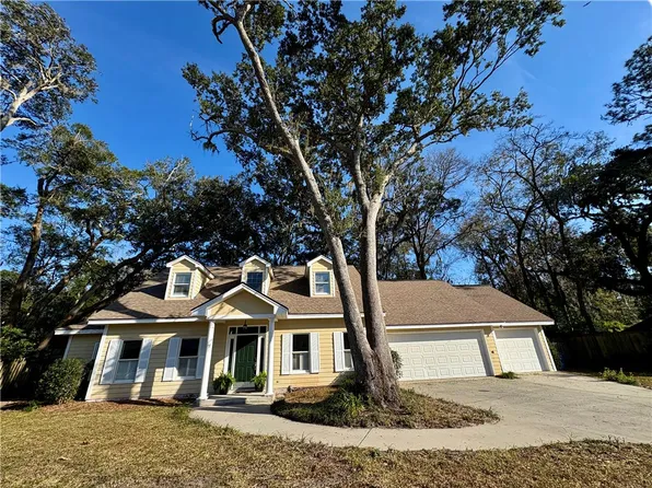 203 High Point St, Saint Simons Island, GA 31522