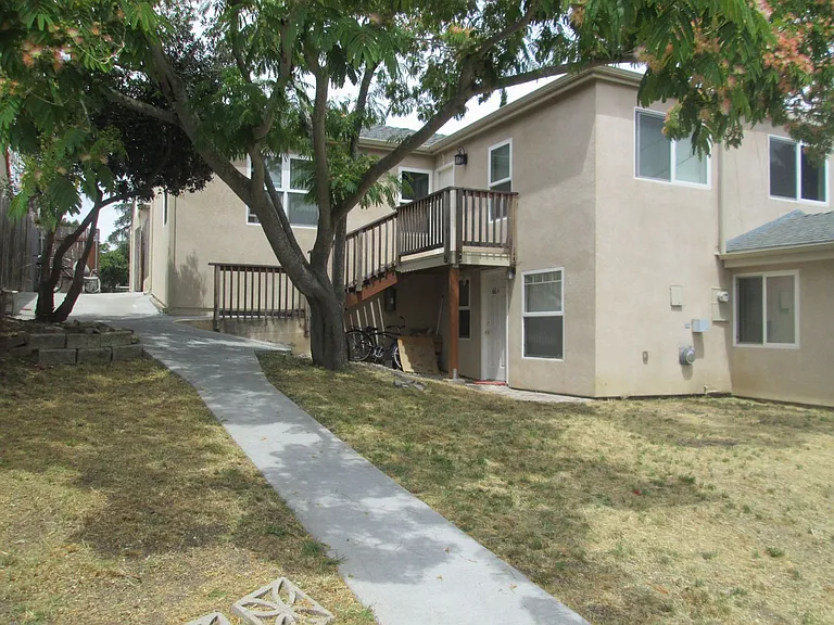 66 Chorro St — Photo 10