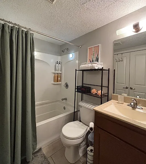 1010 Thurston St — Photo 9