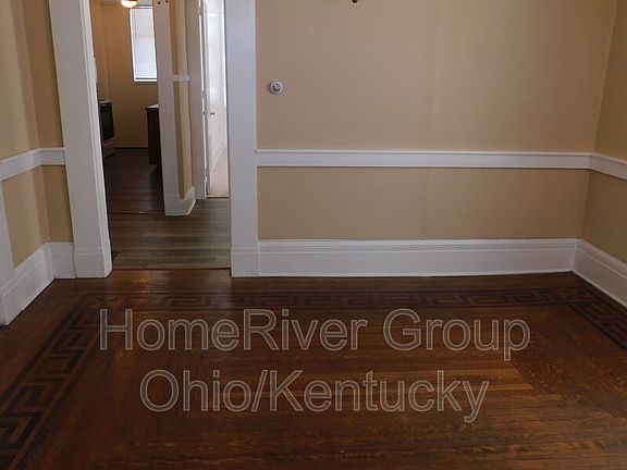 3rd image of 1353 Avalon Dr #2
