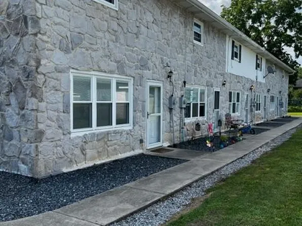 120 Edgewood St, Claysburg, PA