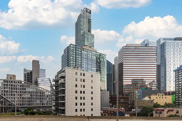 Rented by Compass | media 11