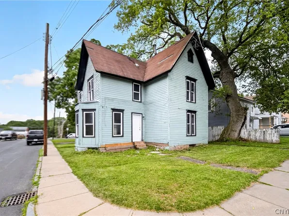 31 Derby Ave, Auburn, NY 13021