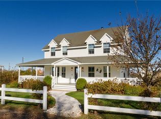 202 High St, Block Island, RI 02807