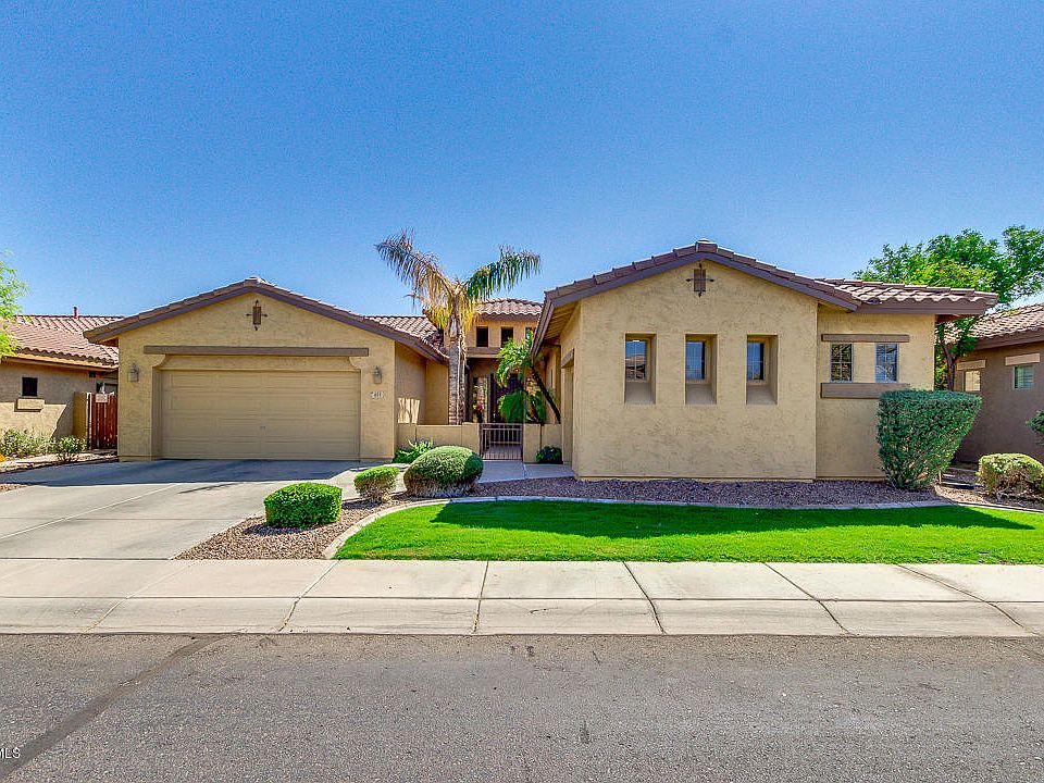 1st image of 655 W Longhorn Dr