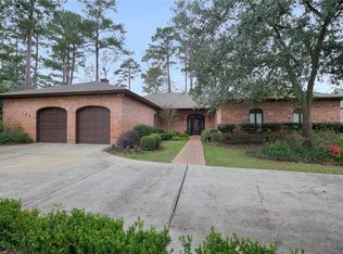 126 E Ruelle Dr, Mandeville, LA 70471