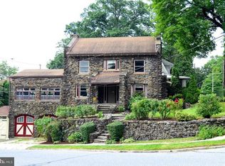 2306 Endlich Ave, Mount Penn, PA 19606