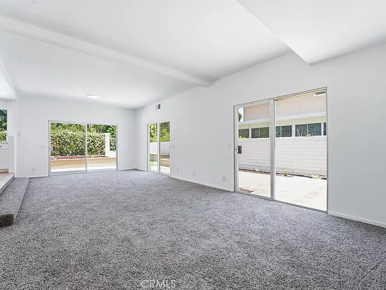 845 Woodcrest Ave — Photo 14