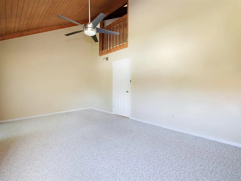 503 Pinewood Rd #5 — Photo 13