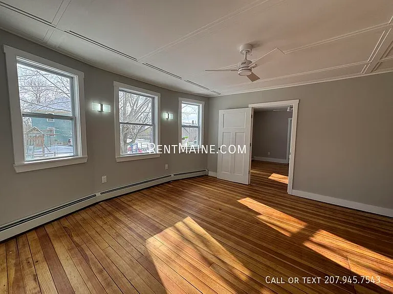 6 Woodman Ave #1 — Photo 9