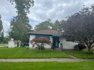 2502 Van Etten St, Saginaw, MI 48601