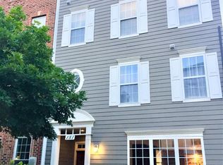 151 Chevy Chase St #151, Gaithersburg, MD 20878