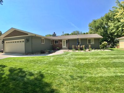 3220 Elm St N, Fargo, ND, 58102