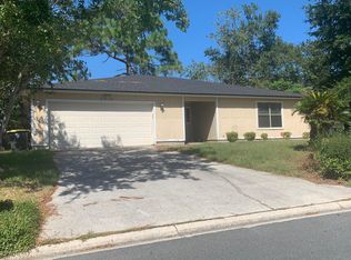 8215 Sailmaker Ln, Jacksonville, FL 32210