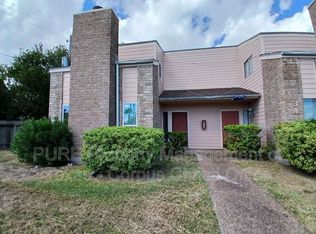 5001 Middlecoff Rd #4A, Corpus Christi, TX 78413