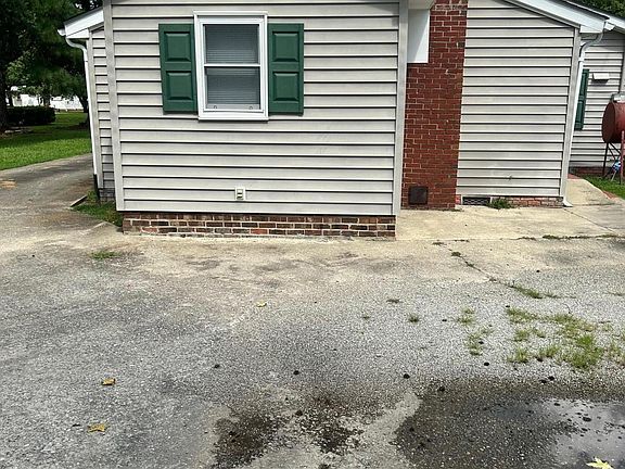 3rd image of 10841 State Highway 32 N