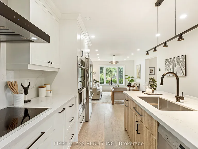 679 Village Pkwy — Photo 9