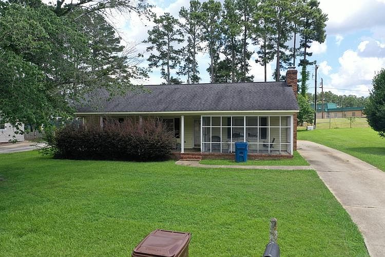 1st image of 306 Loblolly Cir