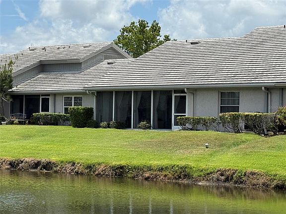 3rd image of 5371 CRESTLAKE BOULEVARD #68