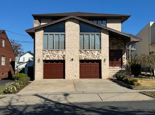 537 2nd Ave FLOOR 2, Lyndhurst, NJ 07071