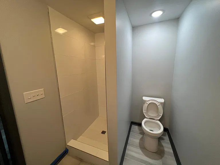 2508 Osage St — Photo 9