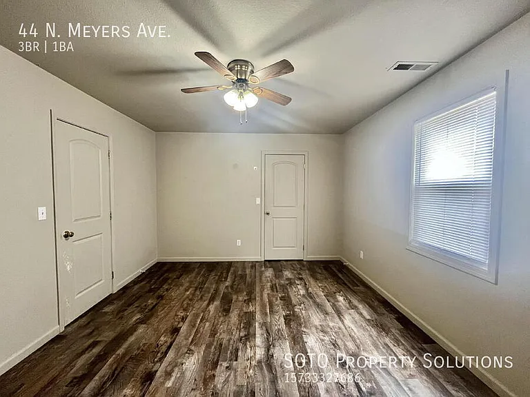 44 N Meyers Ave — Photo 23