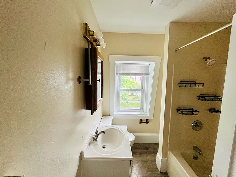57 Elm St #A — Photo 13