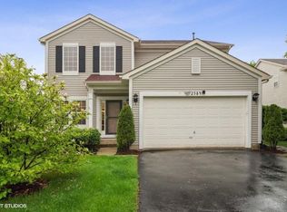 2584 Whitehall Ln, Naperville, IL