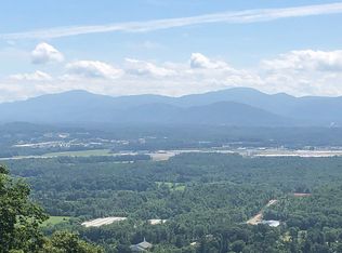 59 Chestnut Ridge Rd, Mills River, NC 28759