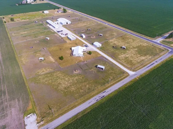 2991 County Road 500 E, Fisher, IL 61843