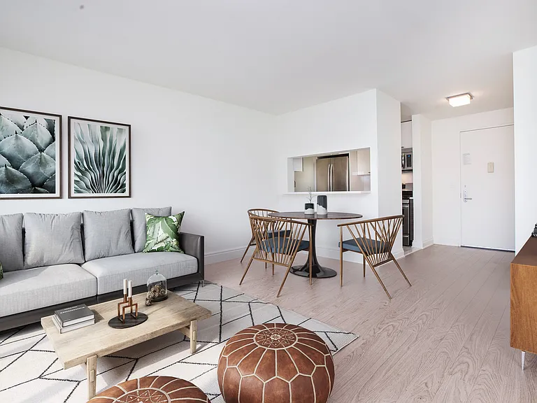 240 E 86th St #21I — Photo 13