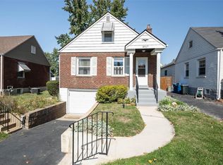 8917 Shawnee Ln, Saint Louis, MO