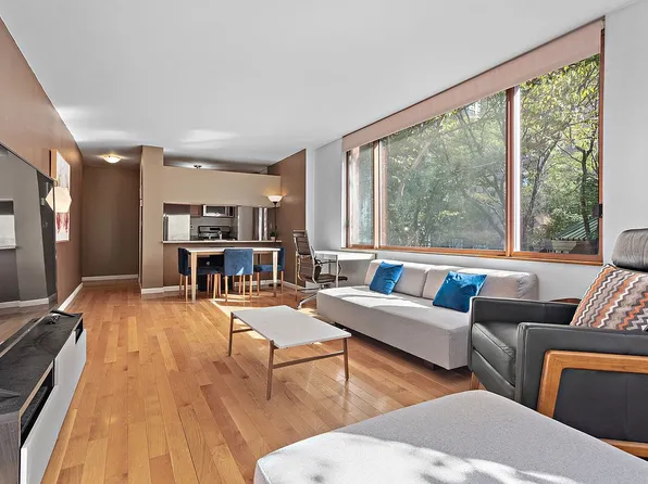 350 W 50th St APT 2G, New York, NY 10019