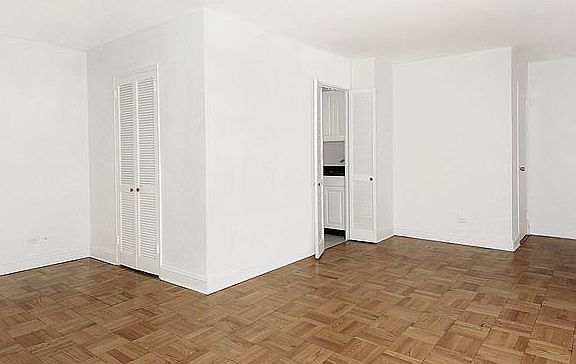 4th image of 230 E 79th St APT 15C