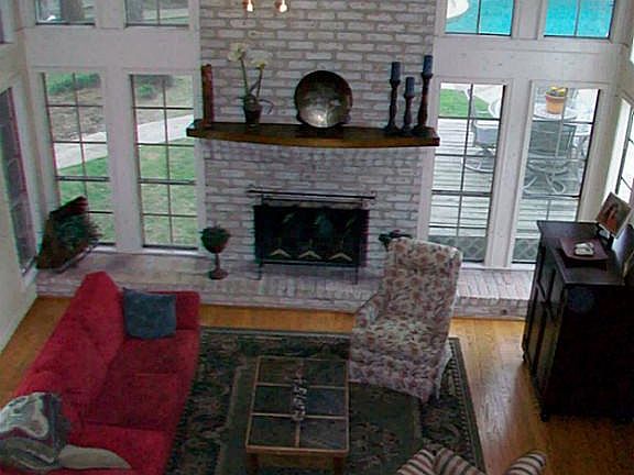 FAMILY ROOM VIEWS INCREDABLE YARD W/SPARKLING POOL