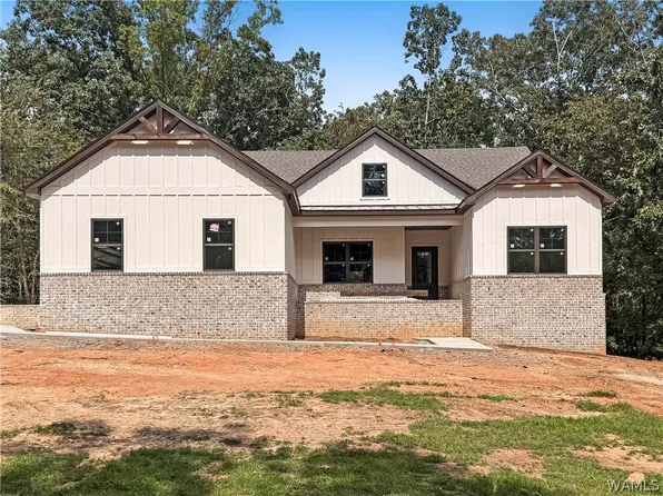 13765 Frank Lary Rd, Northport, AL 35475