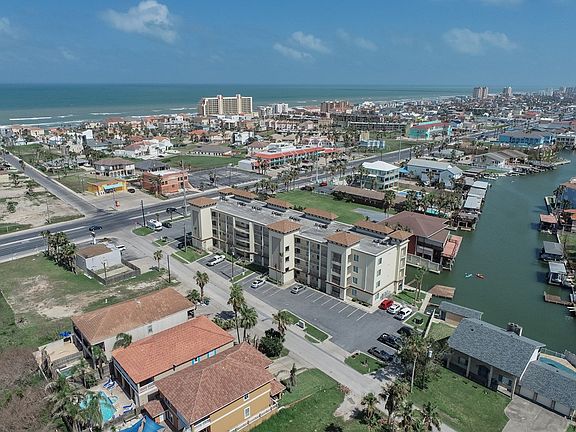 3rd image of 5909 Padre Blvd #104