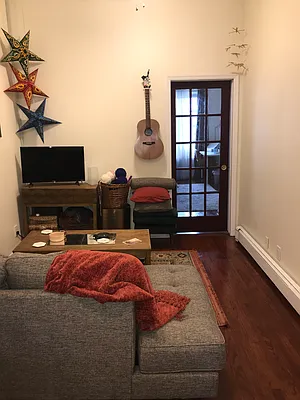 Rented by Carroll Gardens Realty | media 10